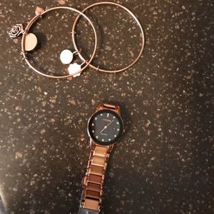 Rose Good watch and bracelets